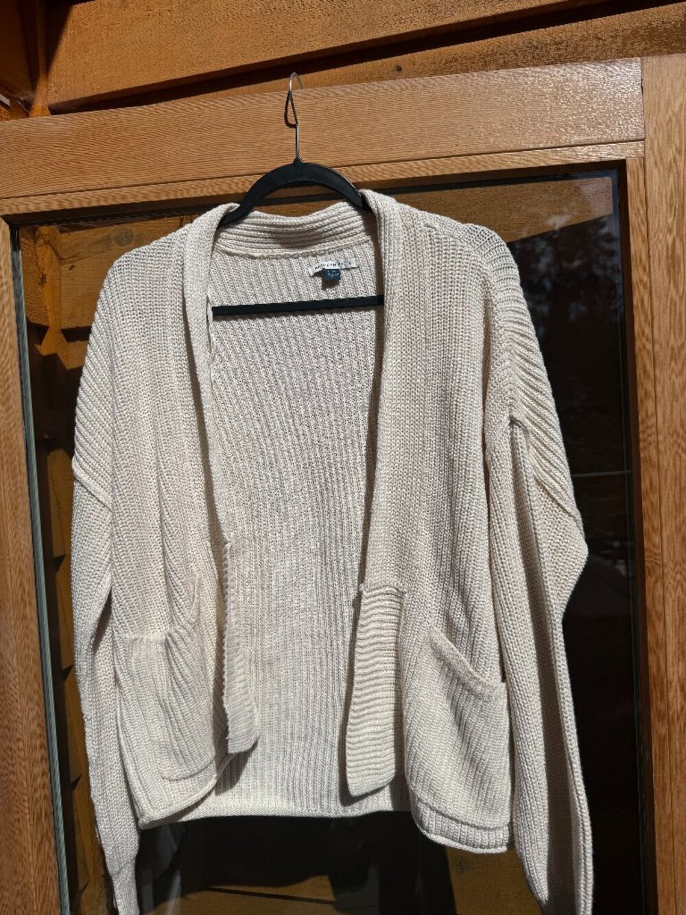 American Eagle Cropped Cardigan